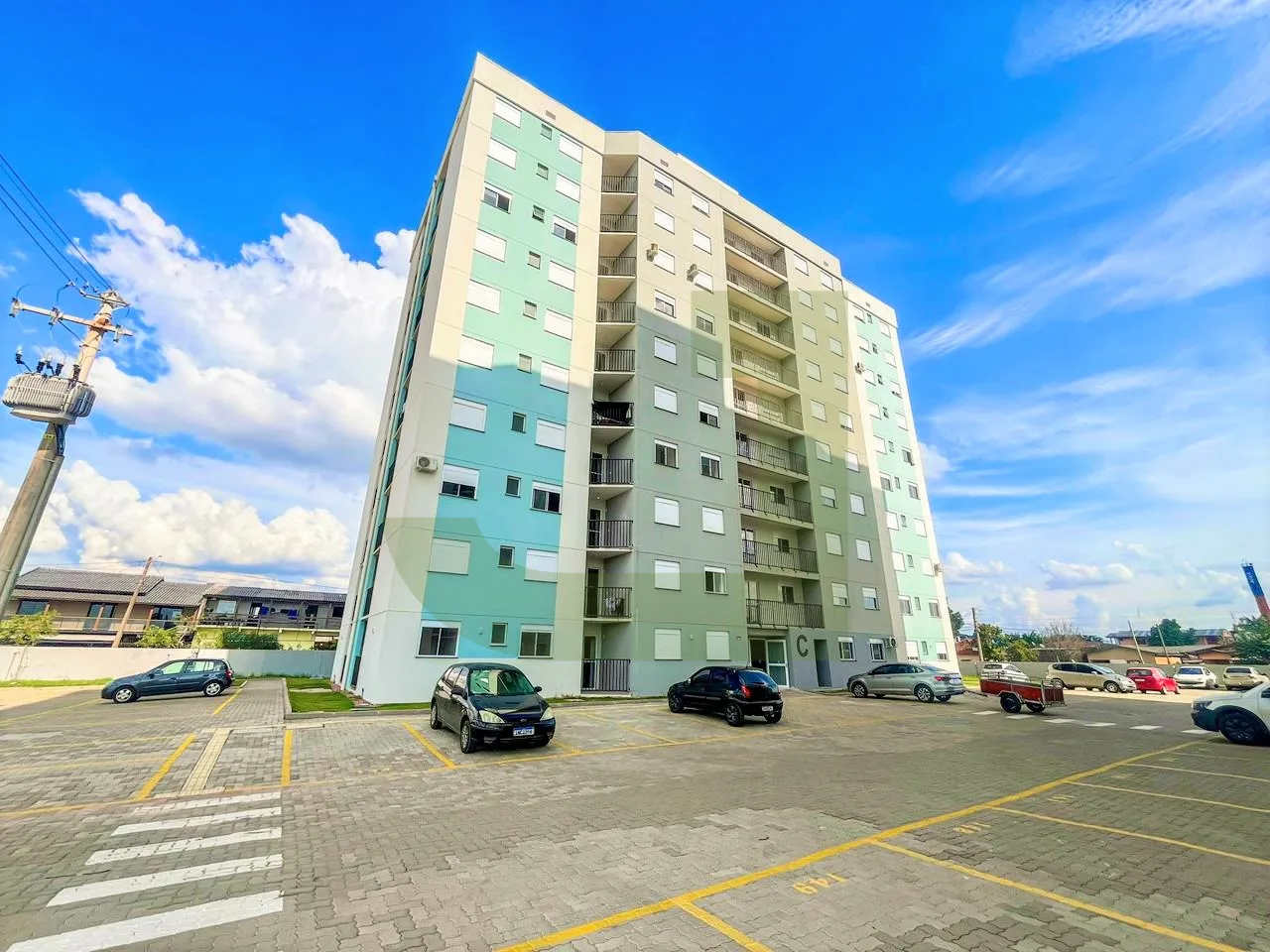 Alugar Apartamento / Padr&atilde;o em S&atilde;o Leopoldo R$ 1.500,00 - Foto 1