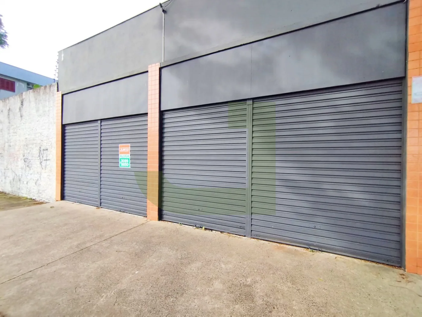 Alugar Comercial / Loja em S&atilde;o Leopoldo R$ 1.800,00 - Foto 2