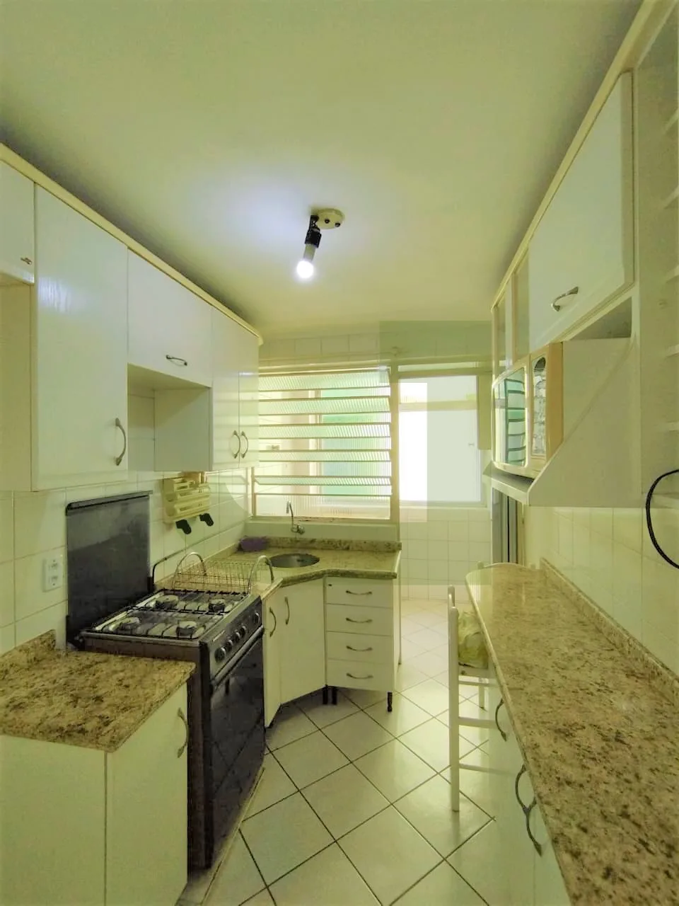 Alugar Apartamento / Padr&atilde;o em S&atilde;o Leopoldo R$ 1.200,00 - Foto 7