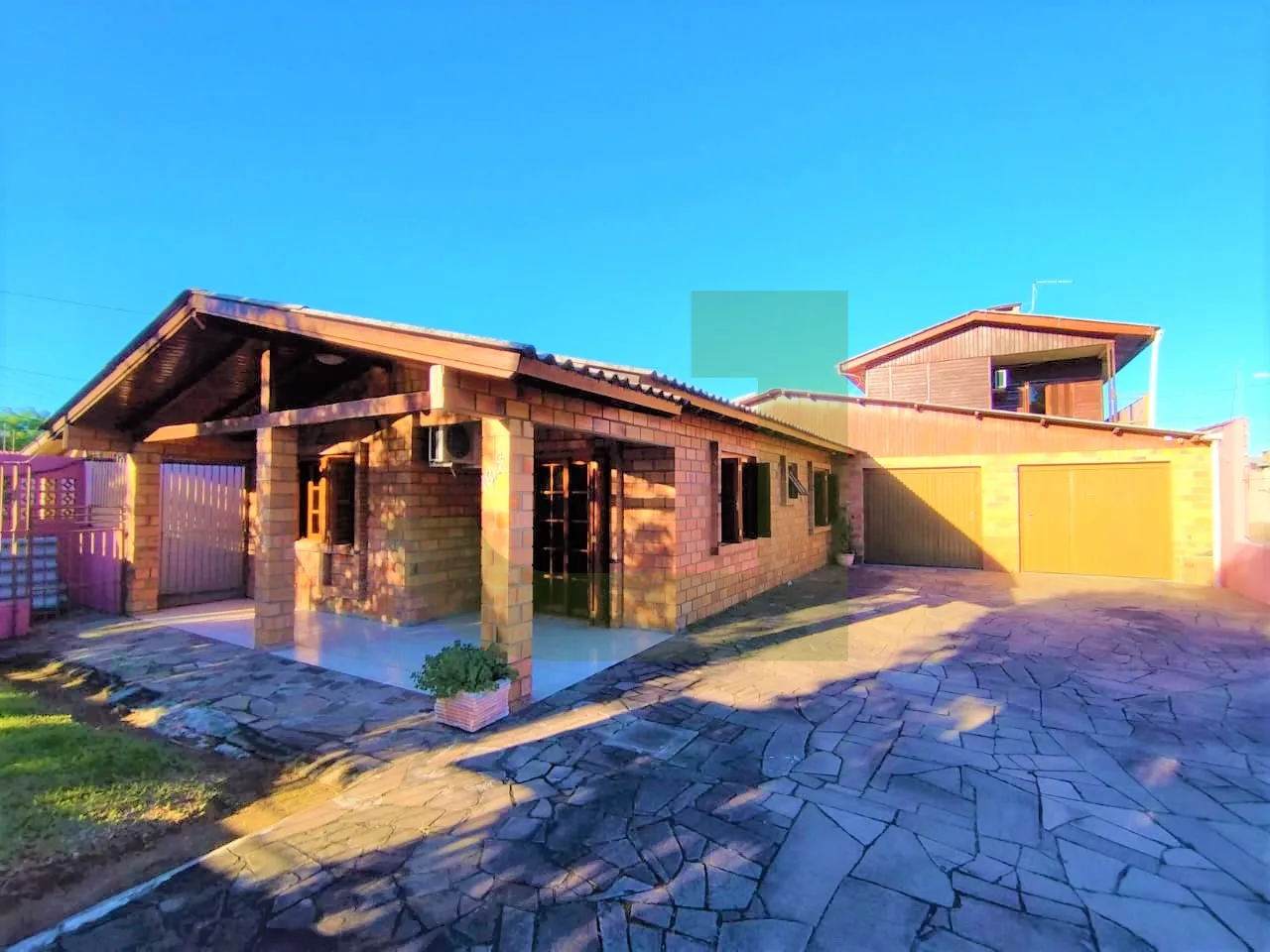 Alugar Casa / Residencial em S&atilde;o Leopoldo R$ 2.200,00 - Foto 1