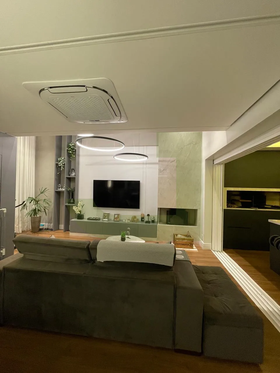 Comprar Casa / Condom&iacute;nio em Novo Hamburgo R$ 1.780.000,00 - Foto 5