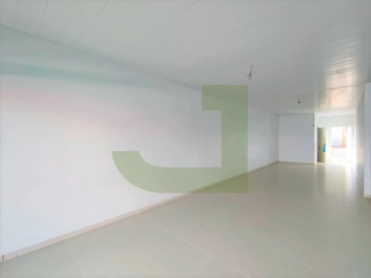 Alugar Comercial / Loja em S&atilde;o Leopoldo R$ 3.900,00 - Foto 2
