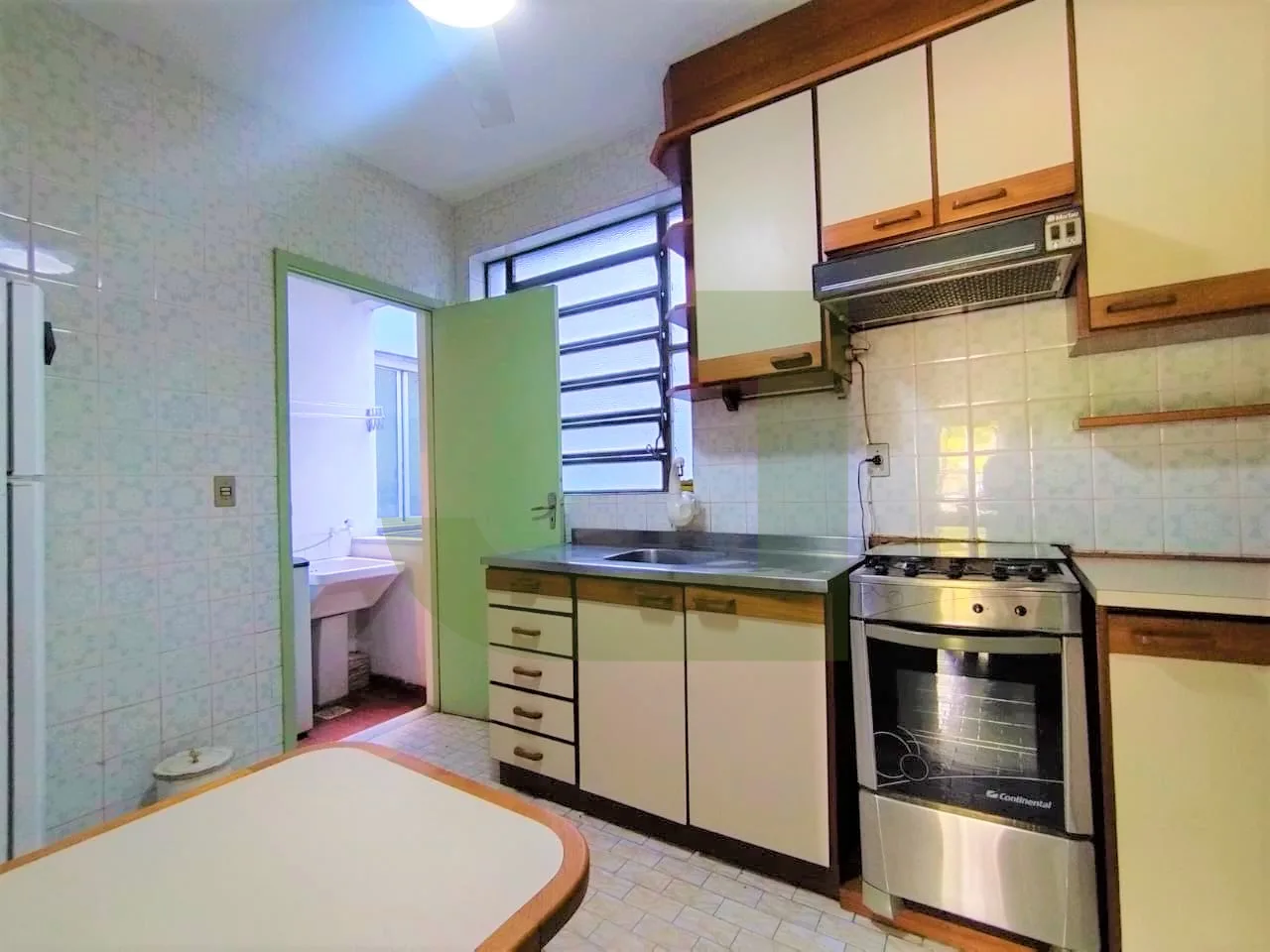 Alugar Apartamento / Padr&atilde;o em S&atilde;o Leopoldo R$ 1.600,00 - Foto 6