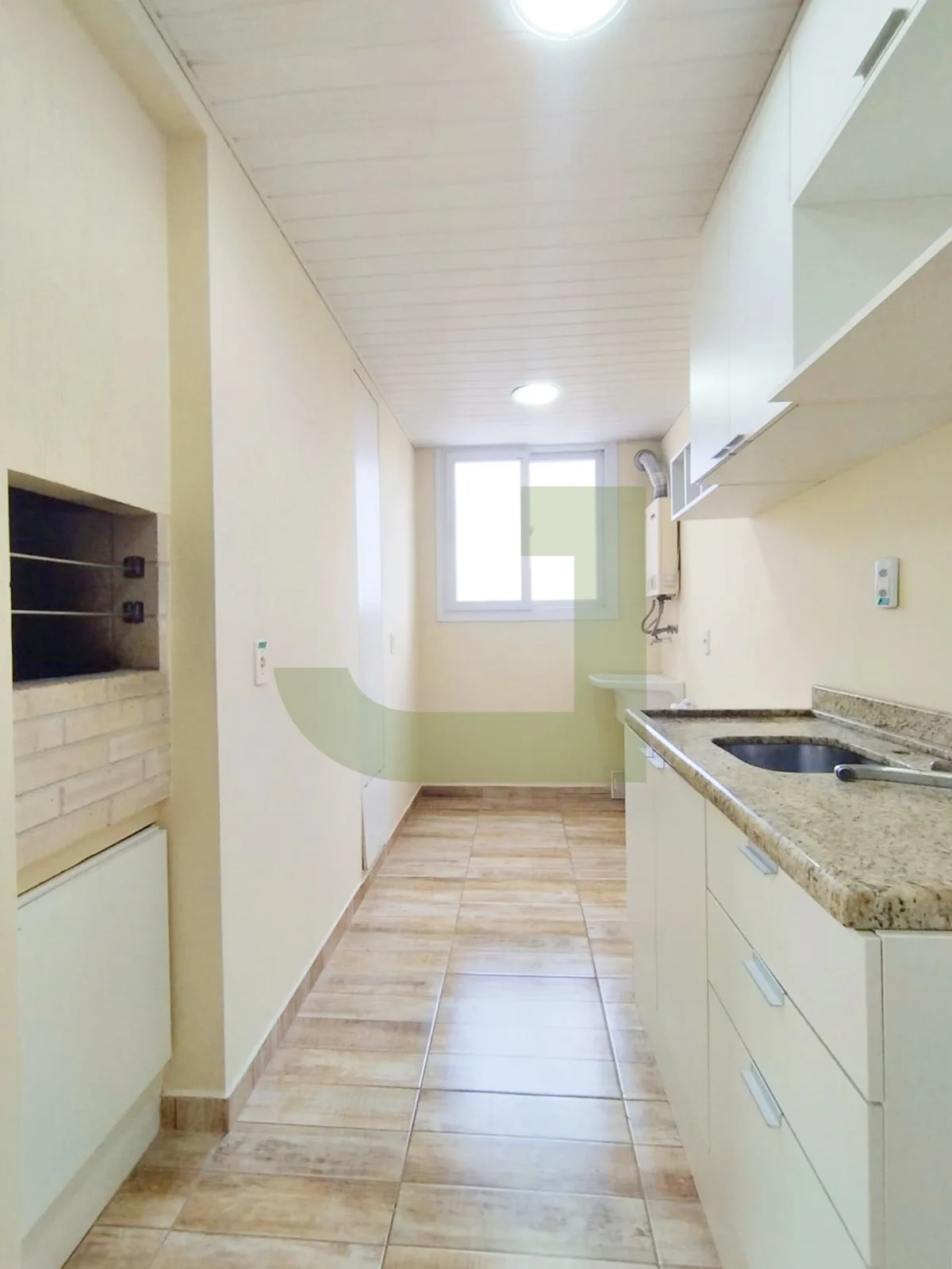Alugar Apartamento / Padr&atilde;o em S&atilde;o Leopoldo R$ 2.300,00 - Foto 5