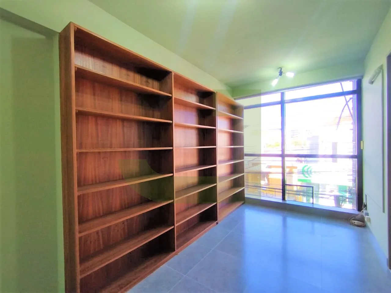 Alugar Comercial / Sala comercial em condom&iacute;nio em S&atilde;o Leopoldo R$ 1.700,00 - Foto 4