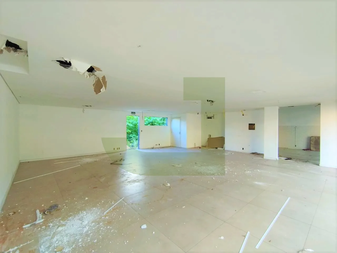 Alugar Comercial / Loja em S&atilde;o Leopoldo R$ 16.000,00 - Foto 3