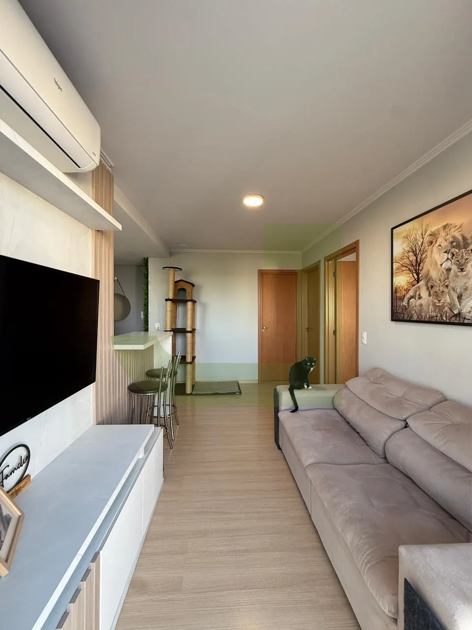 Comprar Apartamento / Padr&atilde;o em Novo Hamburgo R$ 220.000,00 - Foto 2