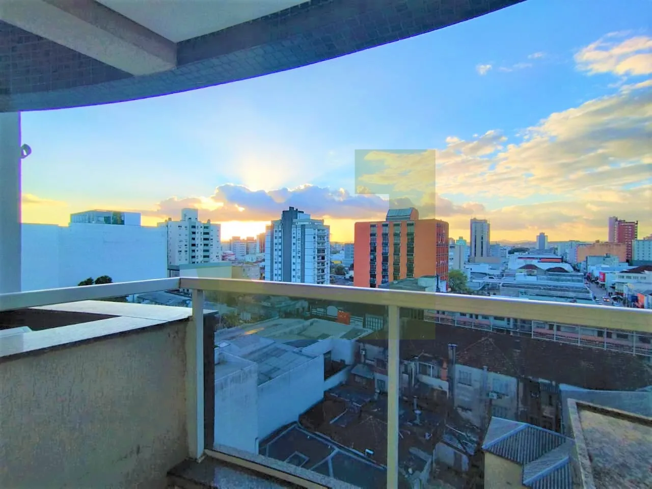 Alugar Apartamento / Padr&atilde;o em S&atilde;o Leopoldo R$ 1.900,00 - Foto 10