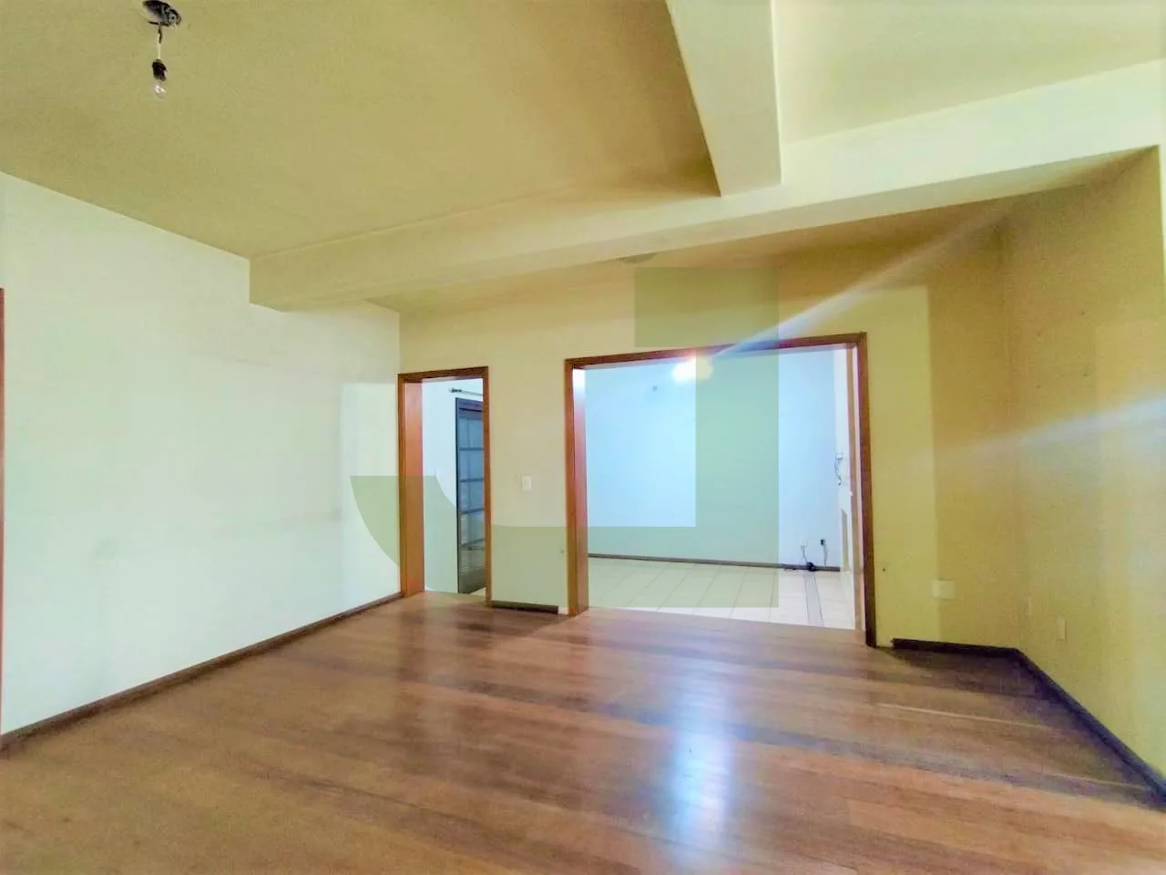 Alugar Casa / Residencial em S&atilde;o Leopoldo R$ 4.000,00 - Foto 4