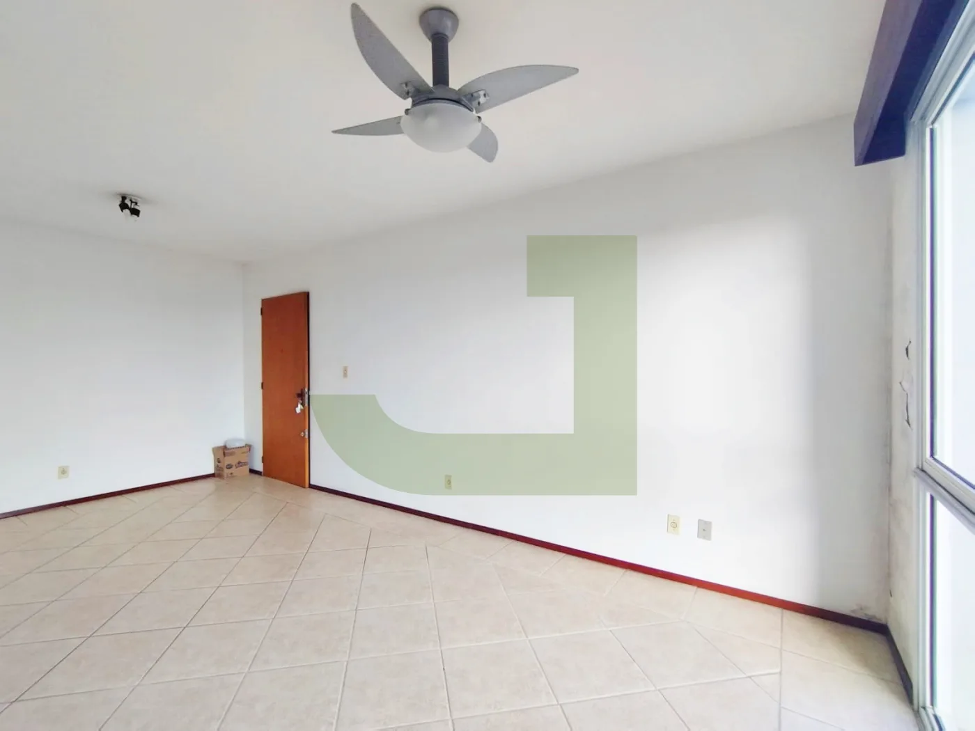 Alugar Apartamento / Padr&atilde;o em S&atilde;o Leopoldo R$ 1.100,00 - Foto 3