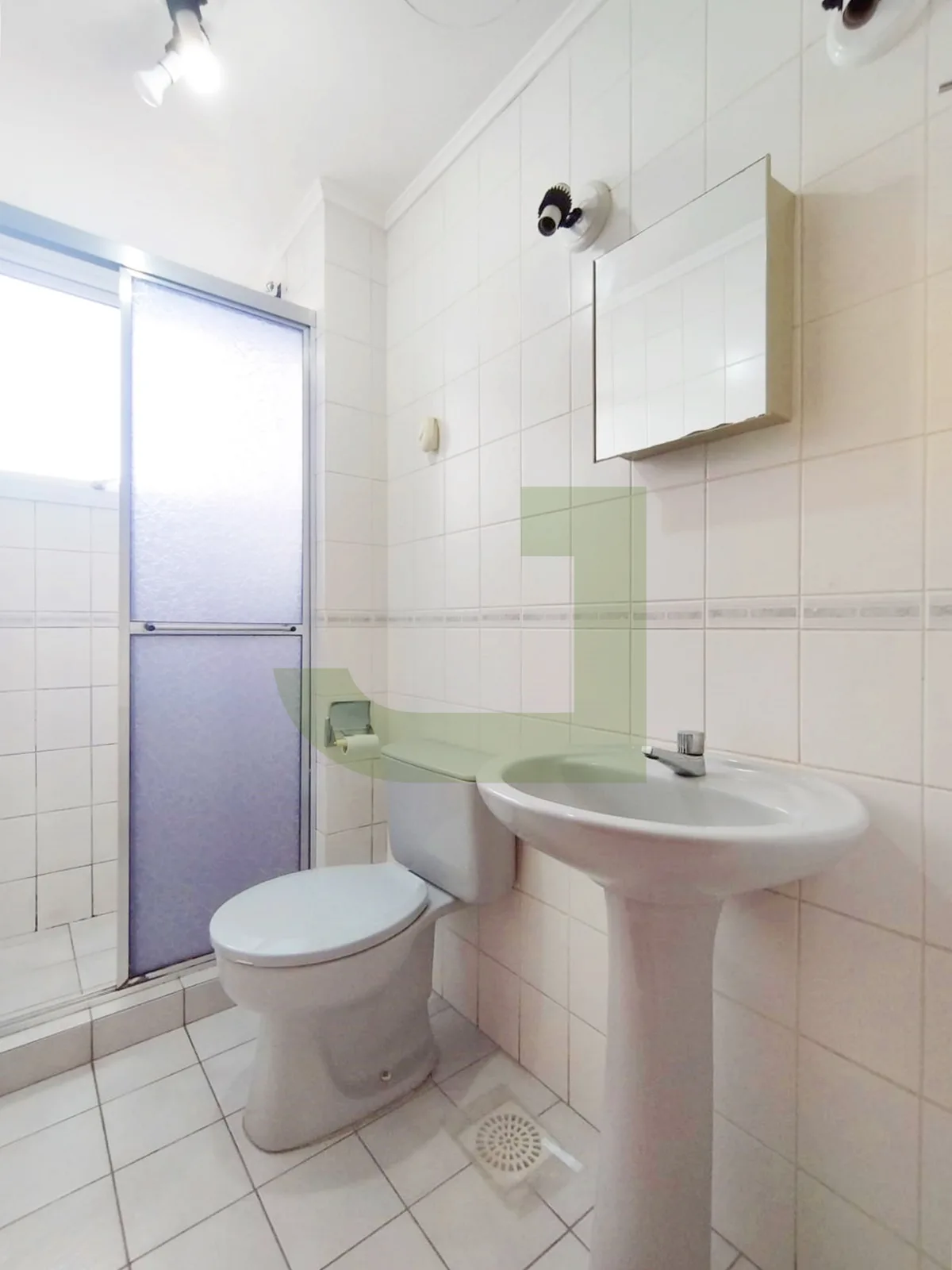 Alugar Apartamento / Padr&atilde;o em S&atilde;o Leopoldo R$ 1.100,00 - Foto 9