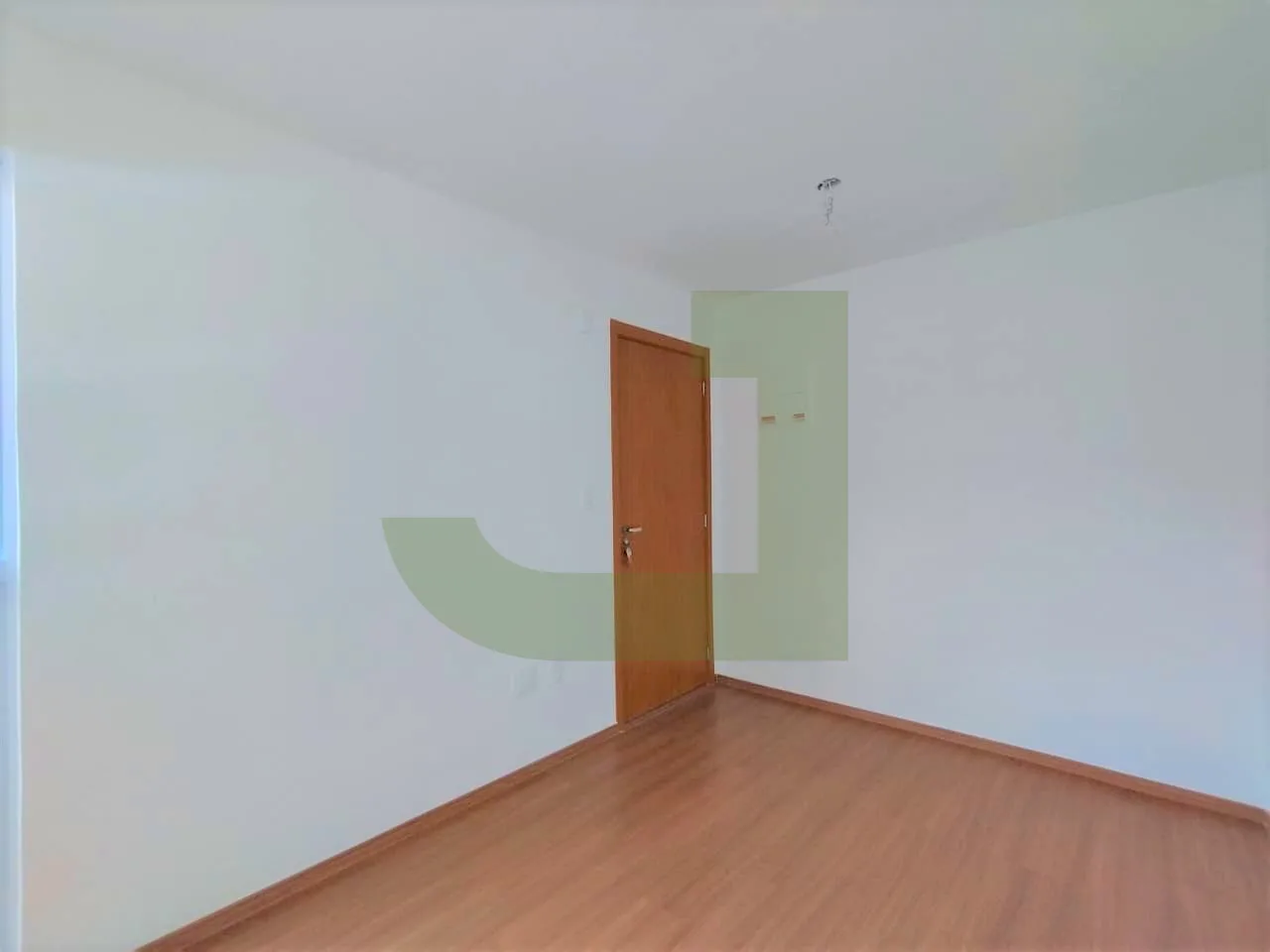 Alugar Apartamento / Padr&atilde;o em S&atilde;o Leopoldo R$ 1.100,00 - Foto 2