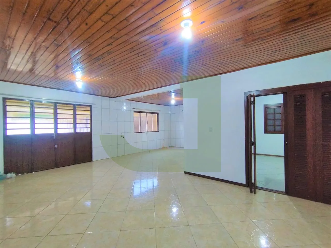 Alugar Casa / Residencial em S&atilde;o Leopoldo R$ 3.350,00 - Foto 10