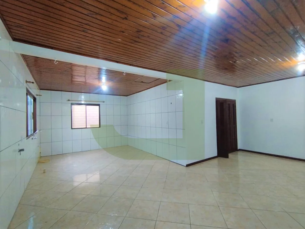 Alugar Casa / Residencial em S&atilde;o Leopoldo R$ 3.350,00 - Foto 9