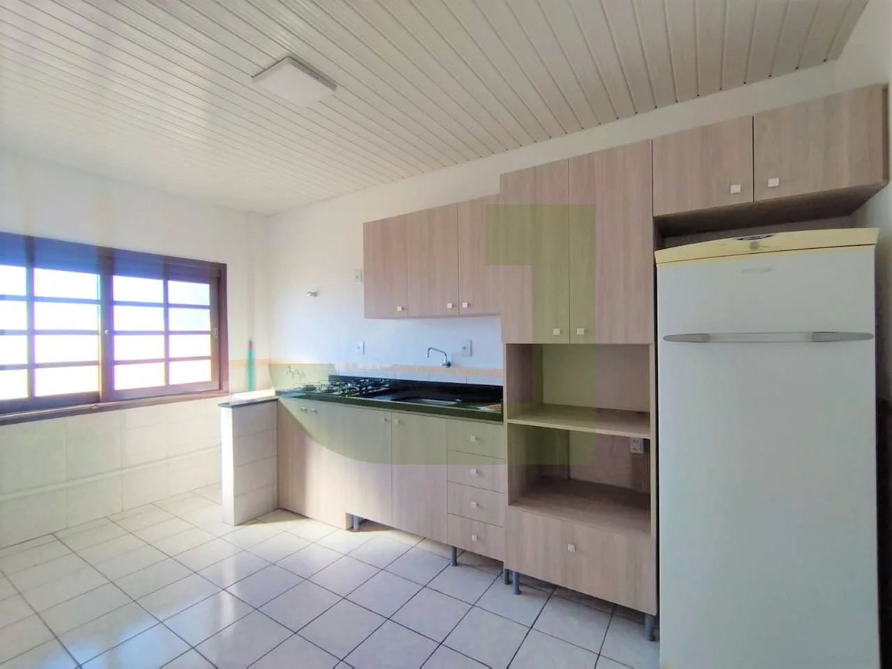 Alugar Apartamento / Padr&atilde;o em S&atilde;o Leopoldo R$ 1.300,00 - Foto 5