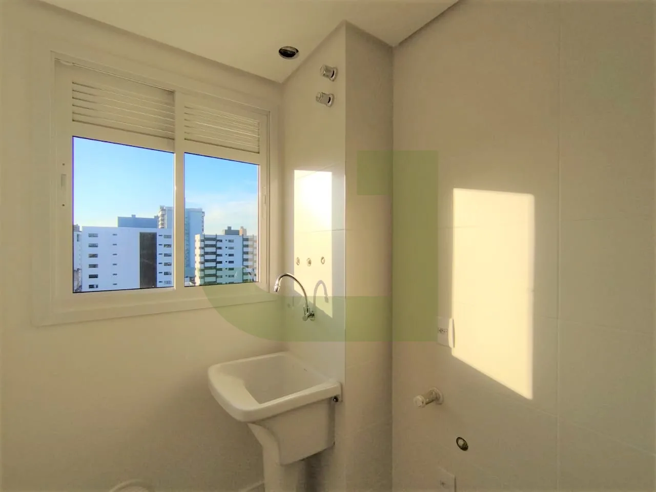 Alugar Apartamento / Padr&atilde;o em S&atilde;o Leopoldo R$ 3.600,00 - Foto 8