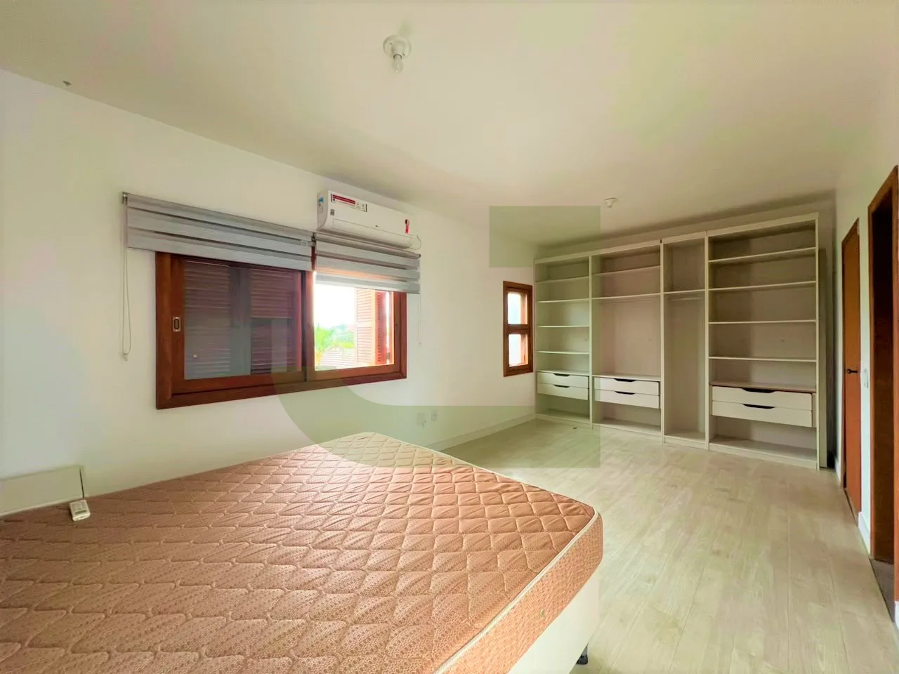 Alugar Apartamento / Padr&atilde;o em S&atilde;o Leopoldo R$ 3.800,00 - Foto 6