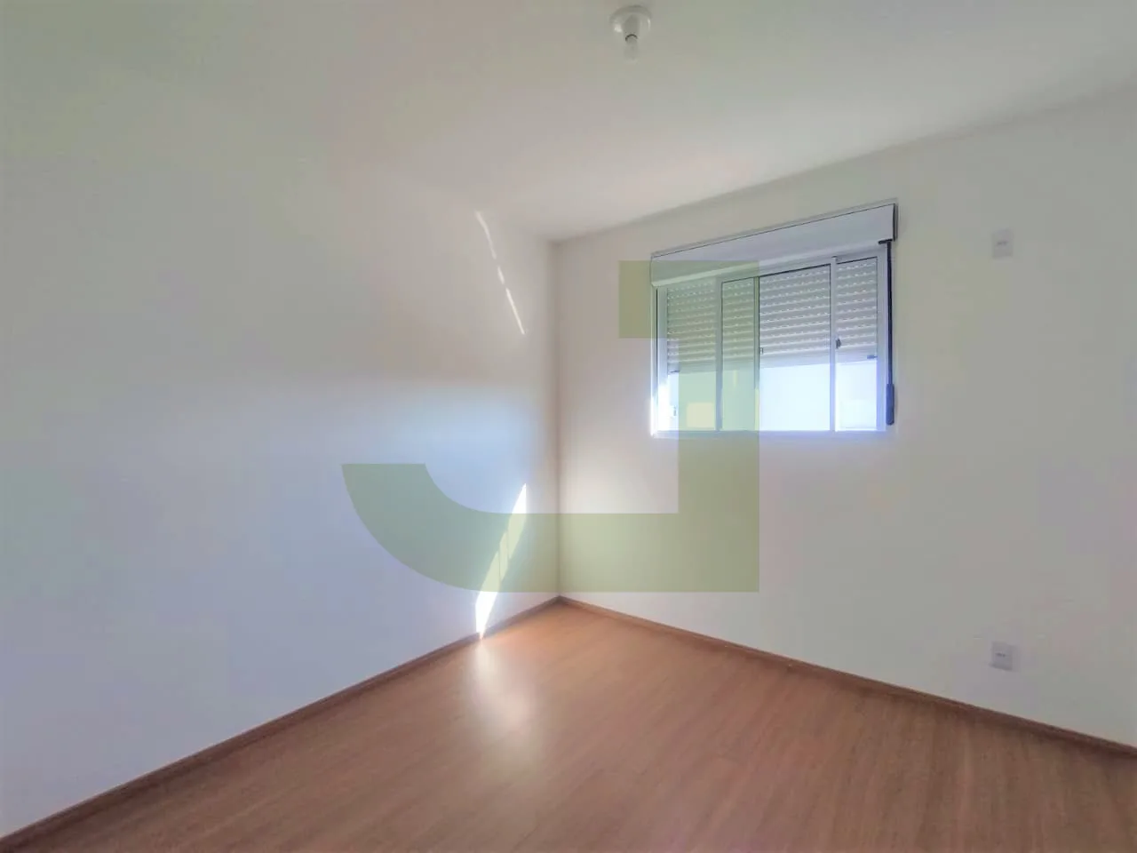 Alugar Apartamento / Padr&atilde;o em S&atilde;o Leopoldo R$ 1.500,00 - Foto 4