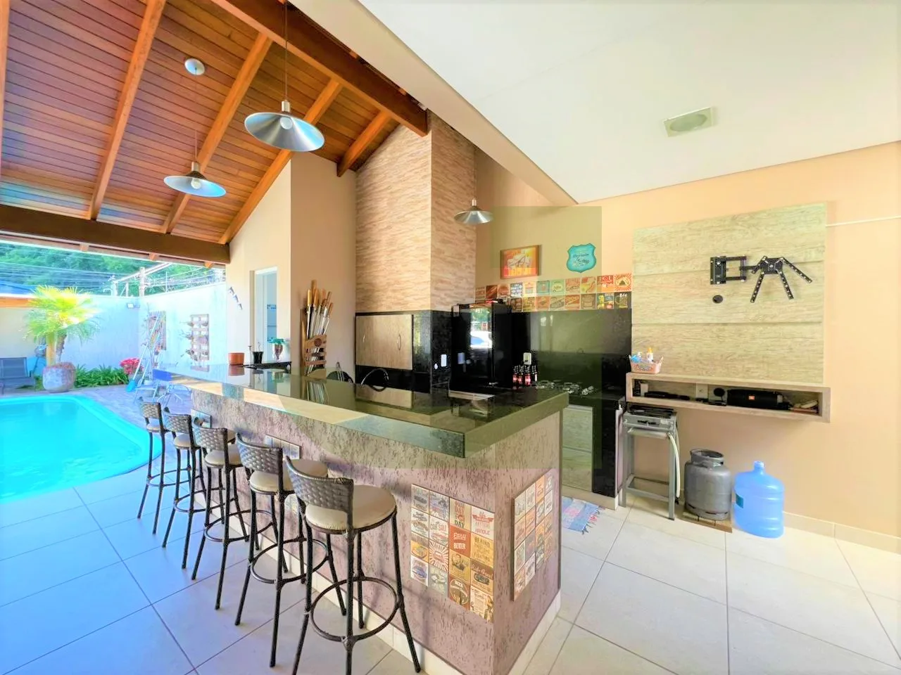 Alugar Casa / Residencial em S&atilde;o Leopoldo R$ 7.500,00 - Foto 5