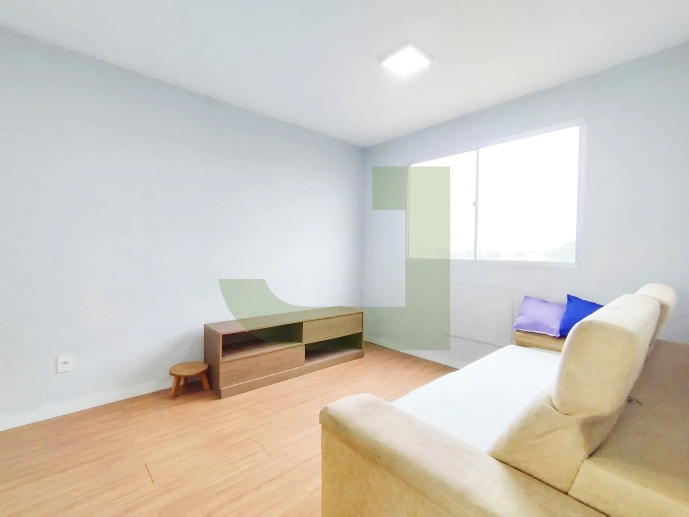 Alugar Apartamento / Padr&atilde;o em S&atilde;o Leopoldo R$ 1.000,00 - Foto 2