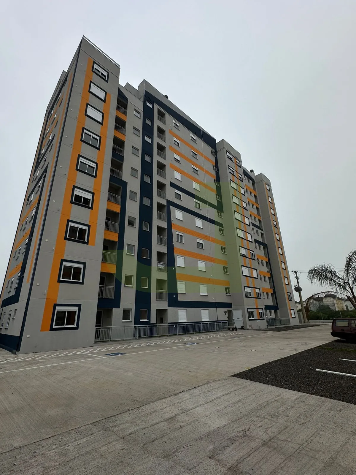 Comprar Apartamento / Padr&atilde;o em Novo Hamburgo R$ 276.600,00 - Foto 1