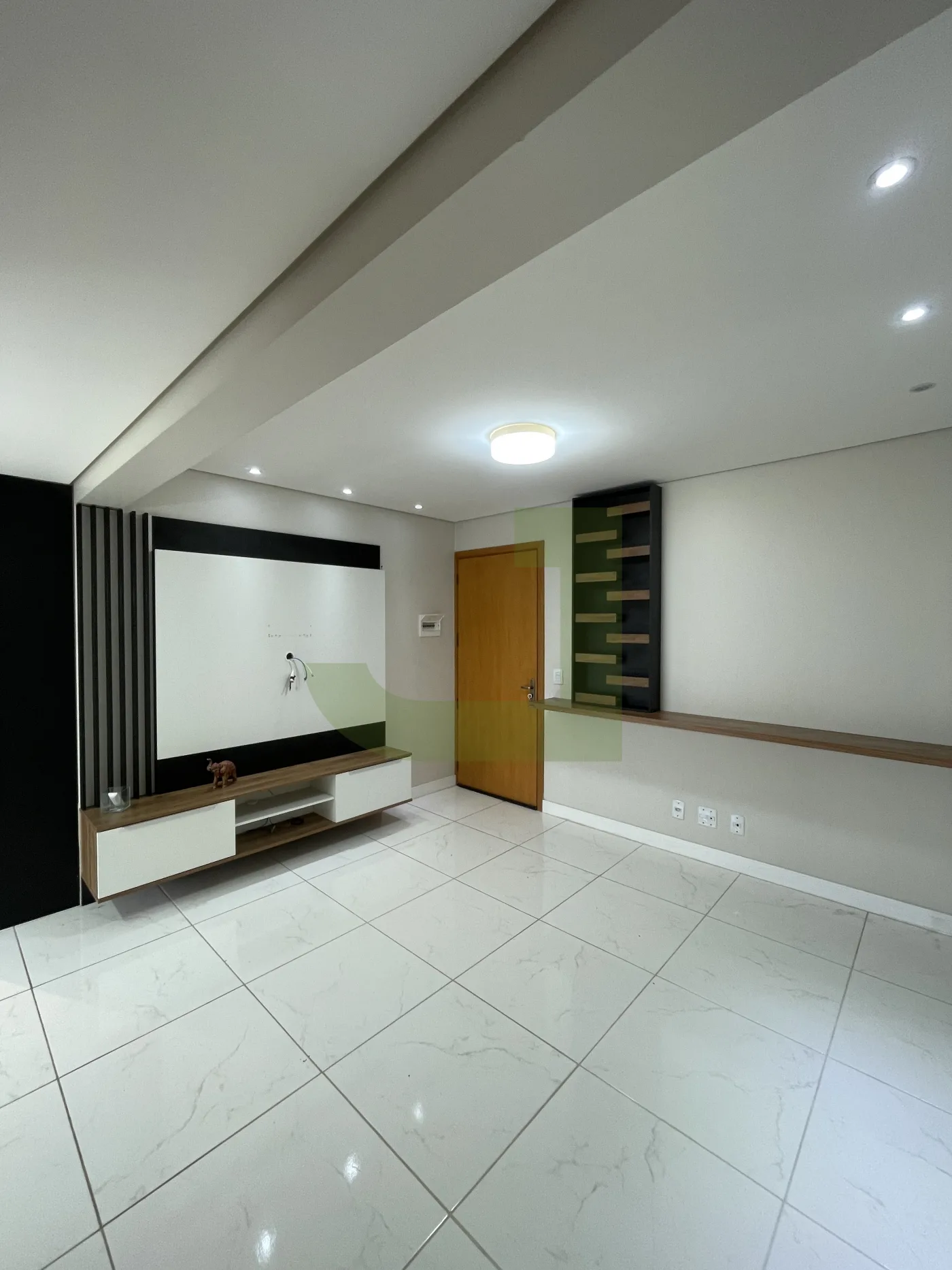 Comprar Apartamento / Padr&atilde;o em Novo Hamburgo R$ 335.000,00 - Foto 12
