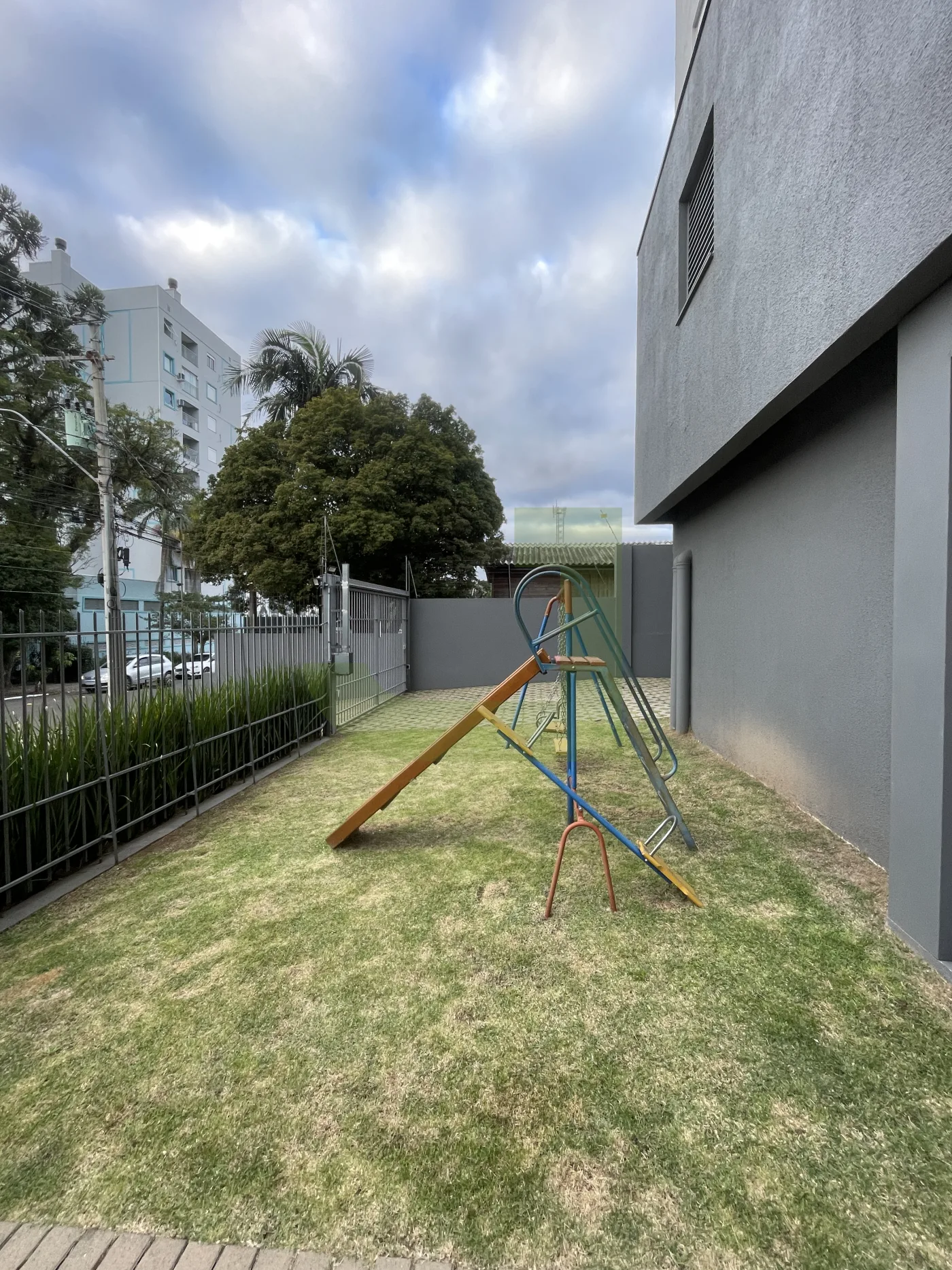 Comprar Apartamento / Padr&atilde;o em Novo Hamburgo R$ 315.000,00 - Foto 17