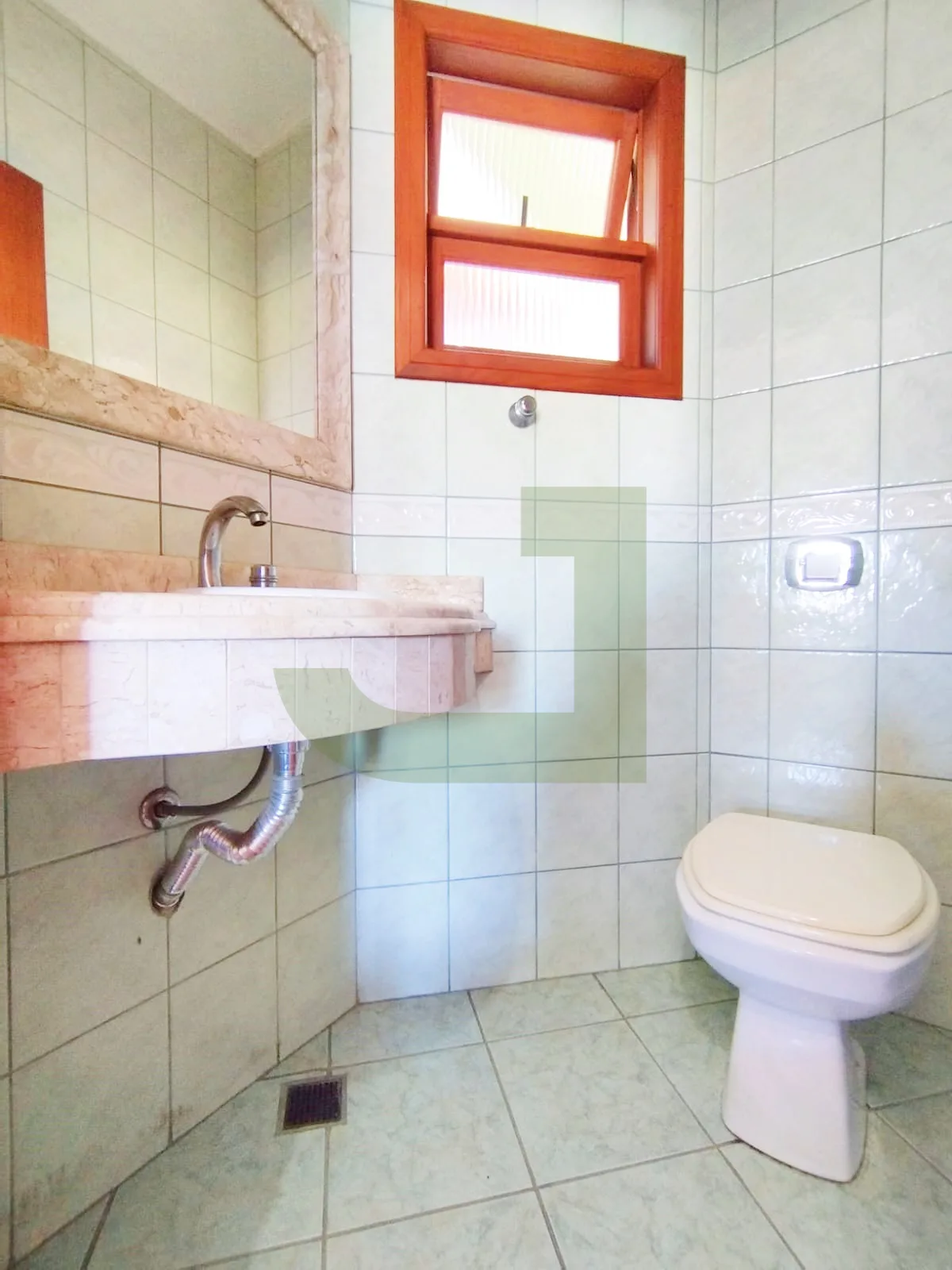 Alugar Apartamento / Cobertura em S&atilde;o Leopoldo R$ 2.800,00 - Foto 5