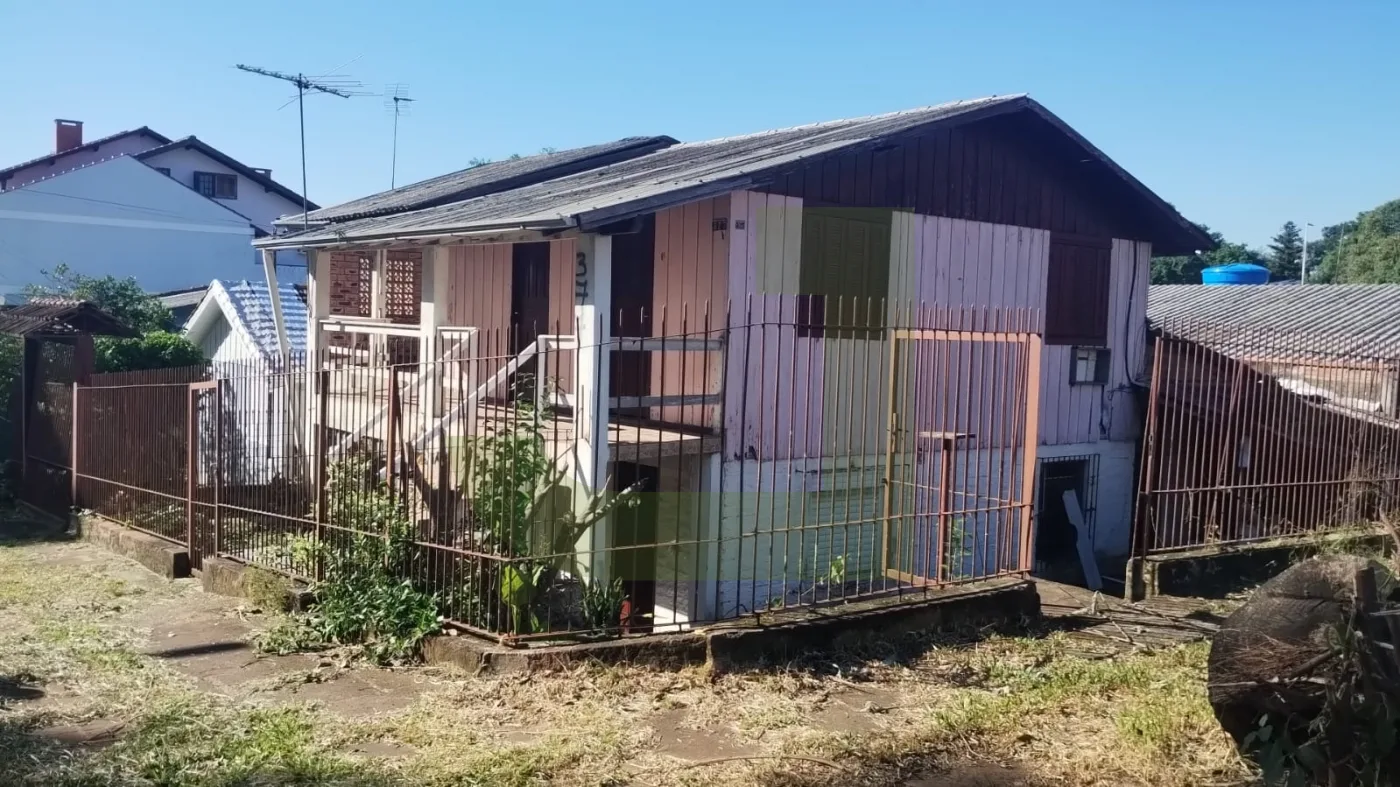 Comprar Terreno / Padr&atilde;o em S&atilde;o Leopoldo R$ 180.000,00 - Foto 2