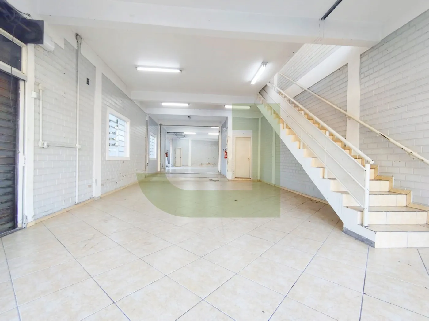 Alugar Comercial / Loja em S&atilde;o Leopoldo R$ 6.000,00 - Foto 4