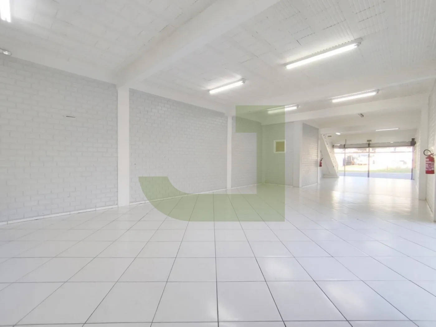 Alugar Comercial / Loja em S&atilde;o Leopoldo R$ 6.000,00 - Foto 7