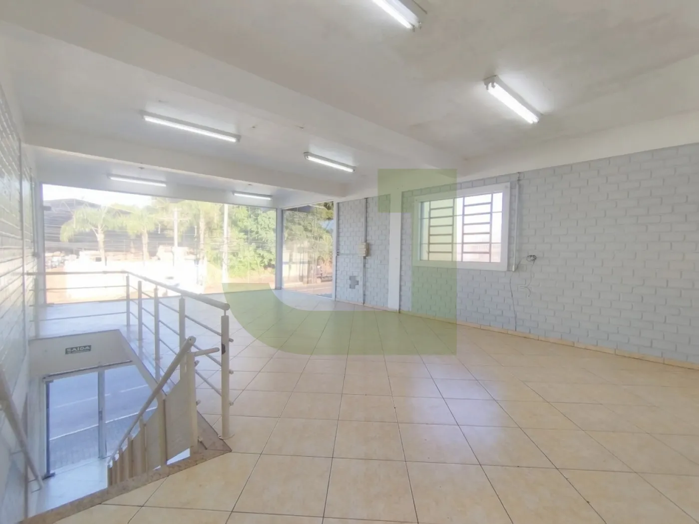 Alugar Comercial / Loja em S&atilde;o Leopoldo R$ 6.000,00 - Foto 11