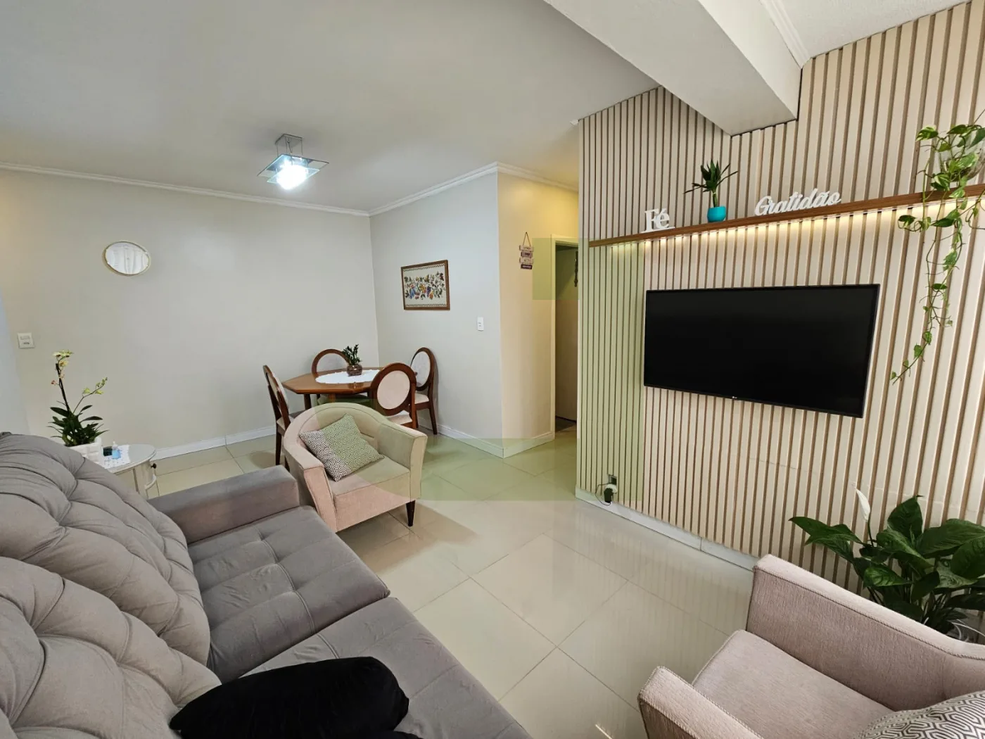 Comprar Apartamento / Padr&atilde;o em Novo Hamburgo R$ 310.000,00 - Foto 3