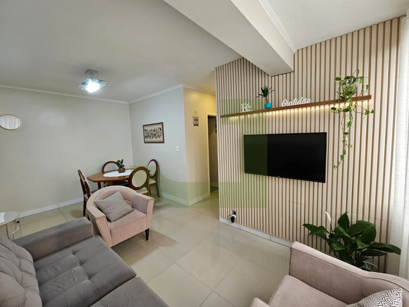 Comprar Apartamento / Padr&atilde;o em Novo Hamburgo R$ 310.000,00 - Foto 5