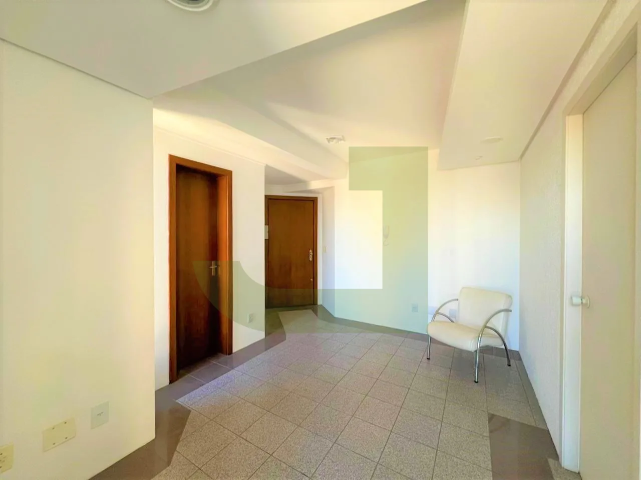 Alugar Comercial / Sala comercial em condom&iacute;nio em S&atilde;o Leopoldo R$ 1.200,00 - Foto 2