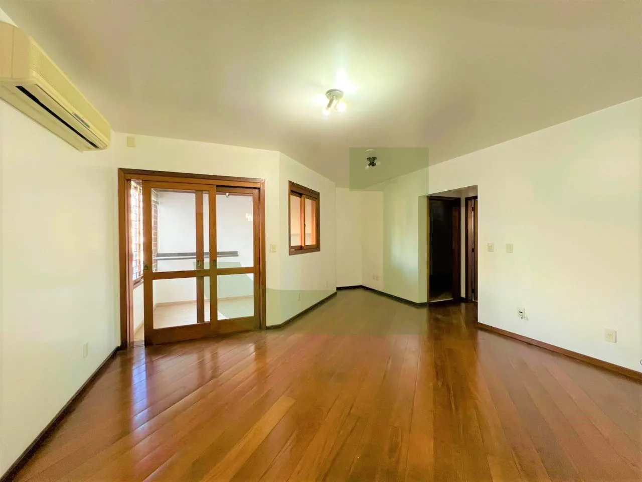 Alugar Apartamento / Padr&atilde;o em S&atilde;o Leopoldo R$ 3.600,00 - Foto 1