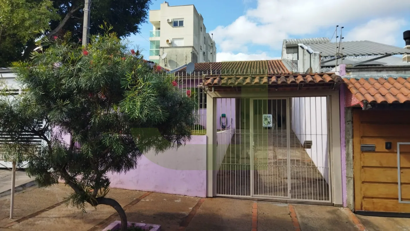 Comprar Casa / ComercialResidencial em S&atilde;o Leopoldo R$ 360.000,00 - Foto 1