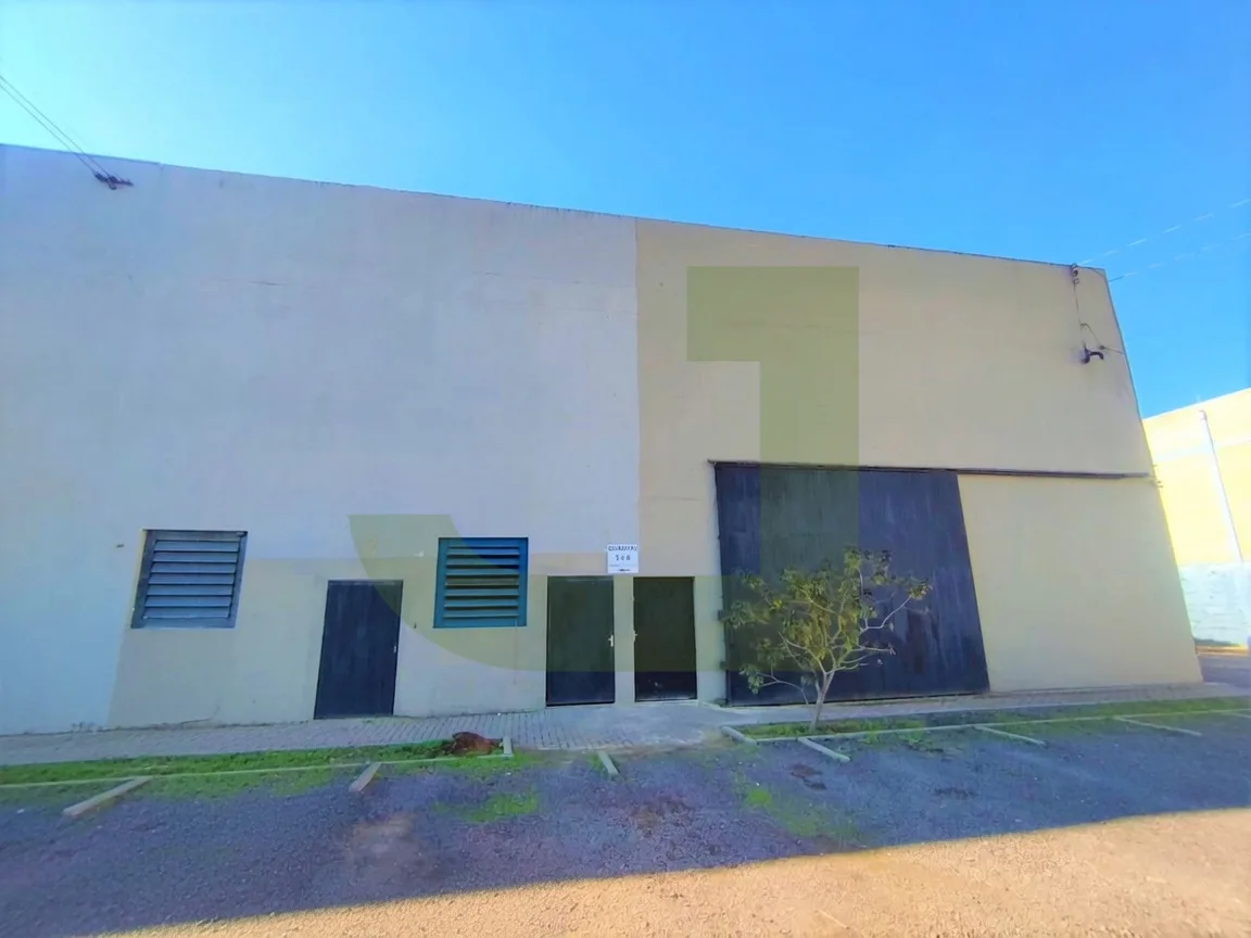 Alugar Comercial / Pavilh&atilde;o em S&atilde;o Leopoldo R$ 11.900,00 - Foto 1