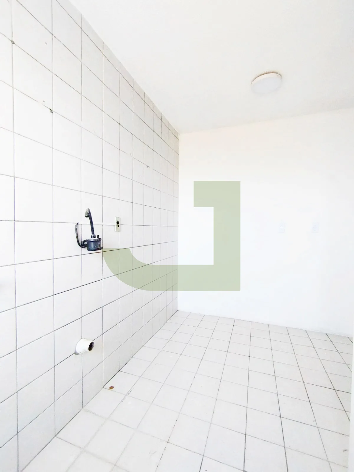 Alugar Apartamento / Padr&atilde;o em S&atilde;o Leopoldo R$ 750,00 - Foto 6
