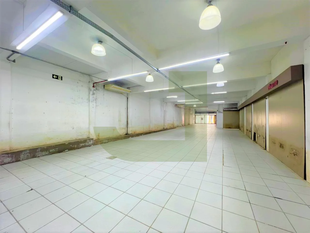 Alugar Comercial / Loja em S&atilde;o Leopoldo R$ 9.000,00 - Foto 1