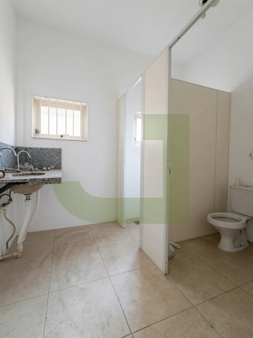 Alugar Comercial / Loja em Condom&iacute;nio em S&atilde;o Leopoldo R$ 3.500,00 - Foto 7