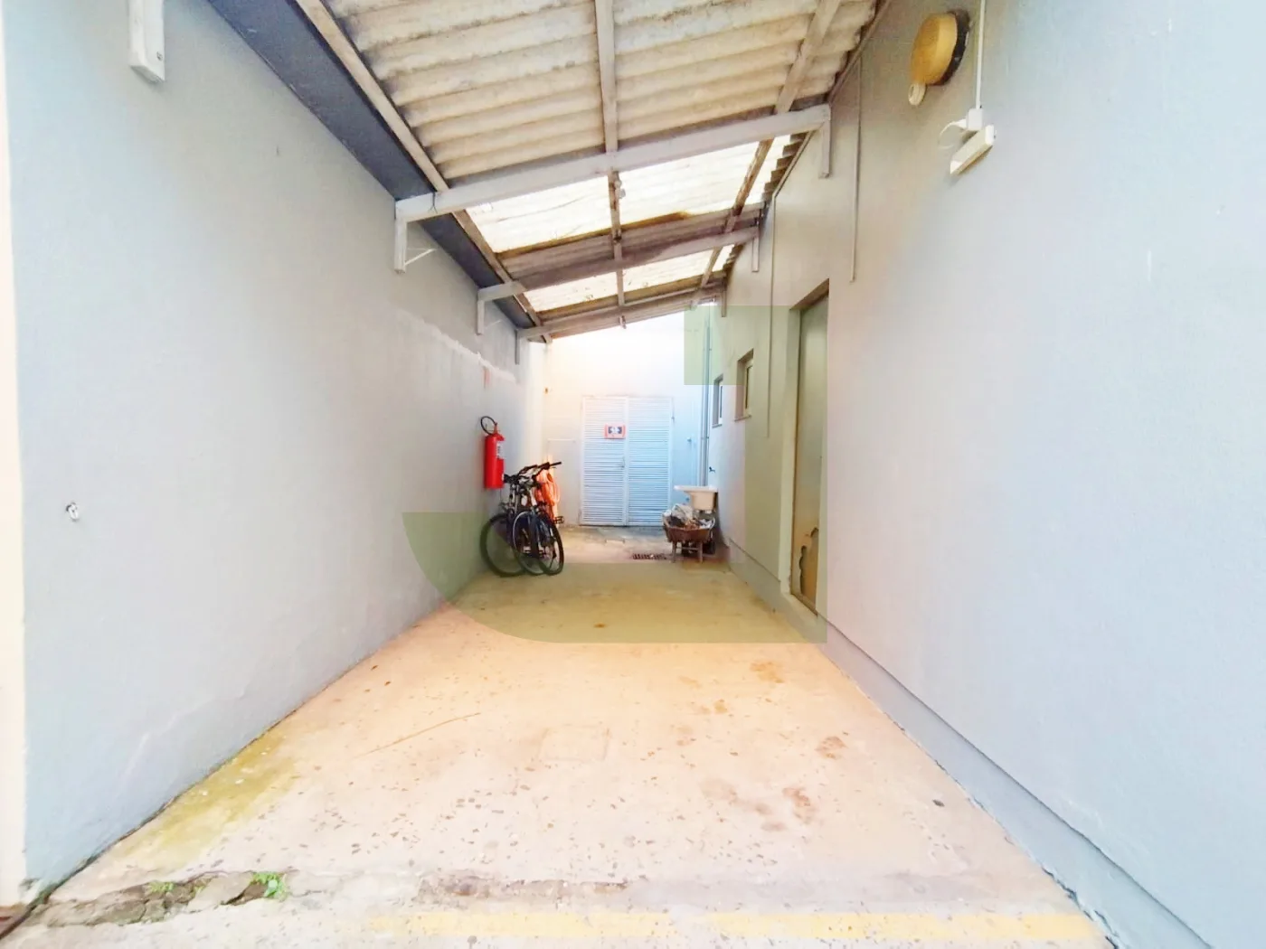 Alugar Comercial / Loja em Condom&iacute;nio em S&atilde;o Leopoldo R$ 3.500,00 - Foto 9