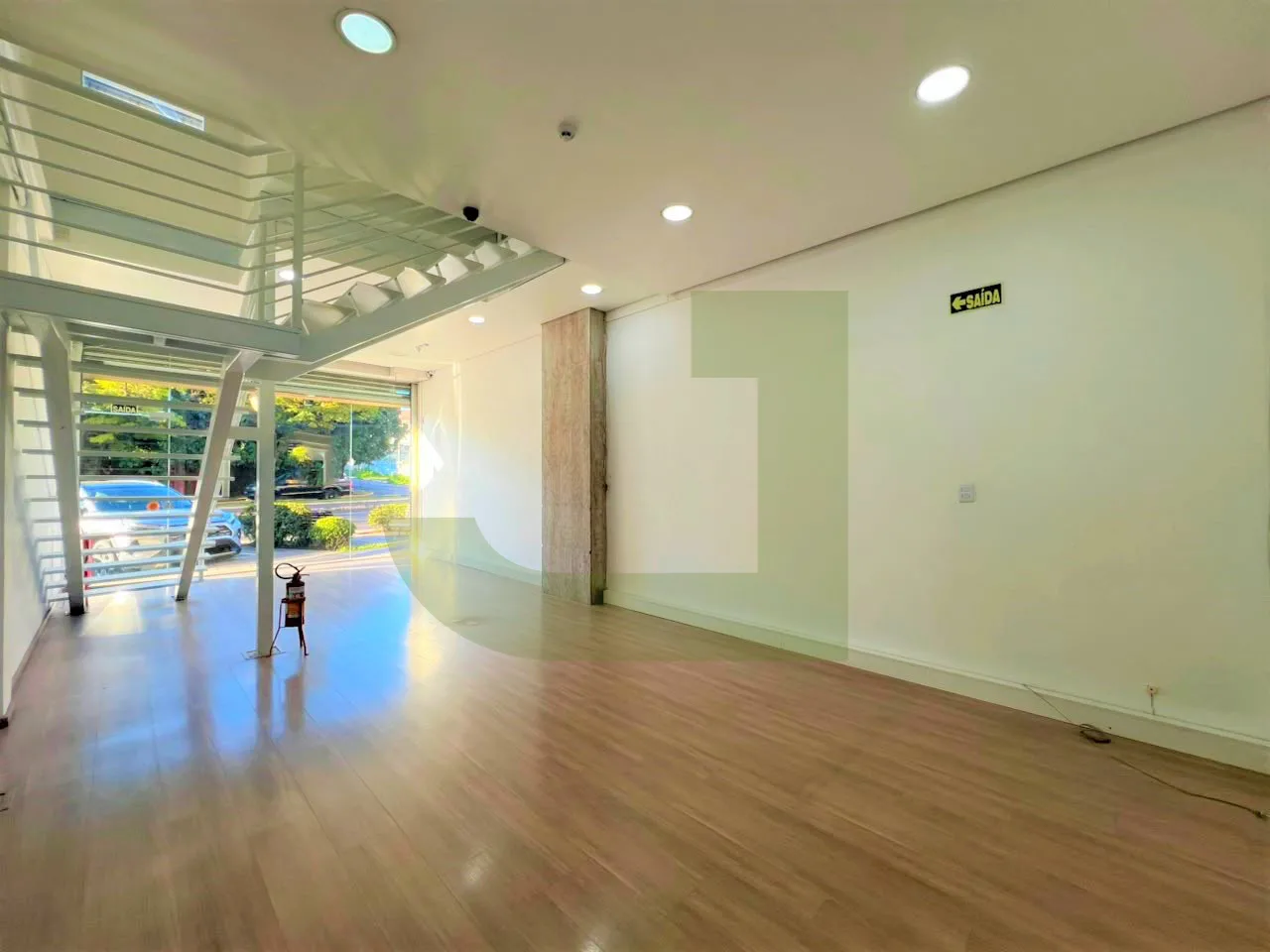 Alugar Comercial / Loja em Condom&iacute;nio em S&atilde;o Leopoldo R$ 4.750,00 - Foto 4