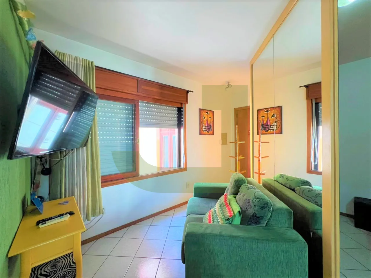 Alugar Apartamento / Quitinete em S&atilde;o Leopoldo R$ 1.500,00 - Foto 2
