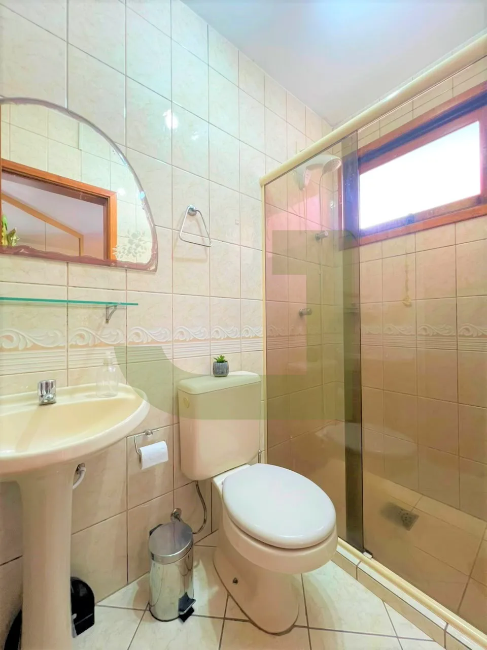 Alugar Apartamento / Quitinete em S&atilde;o Leopoldo R$ 1.500,00 - Foto 5