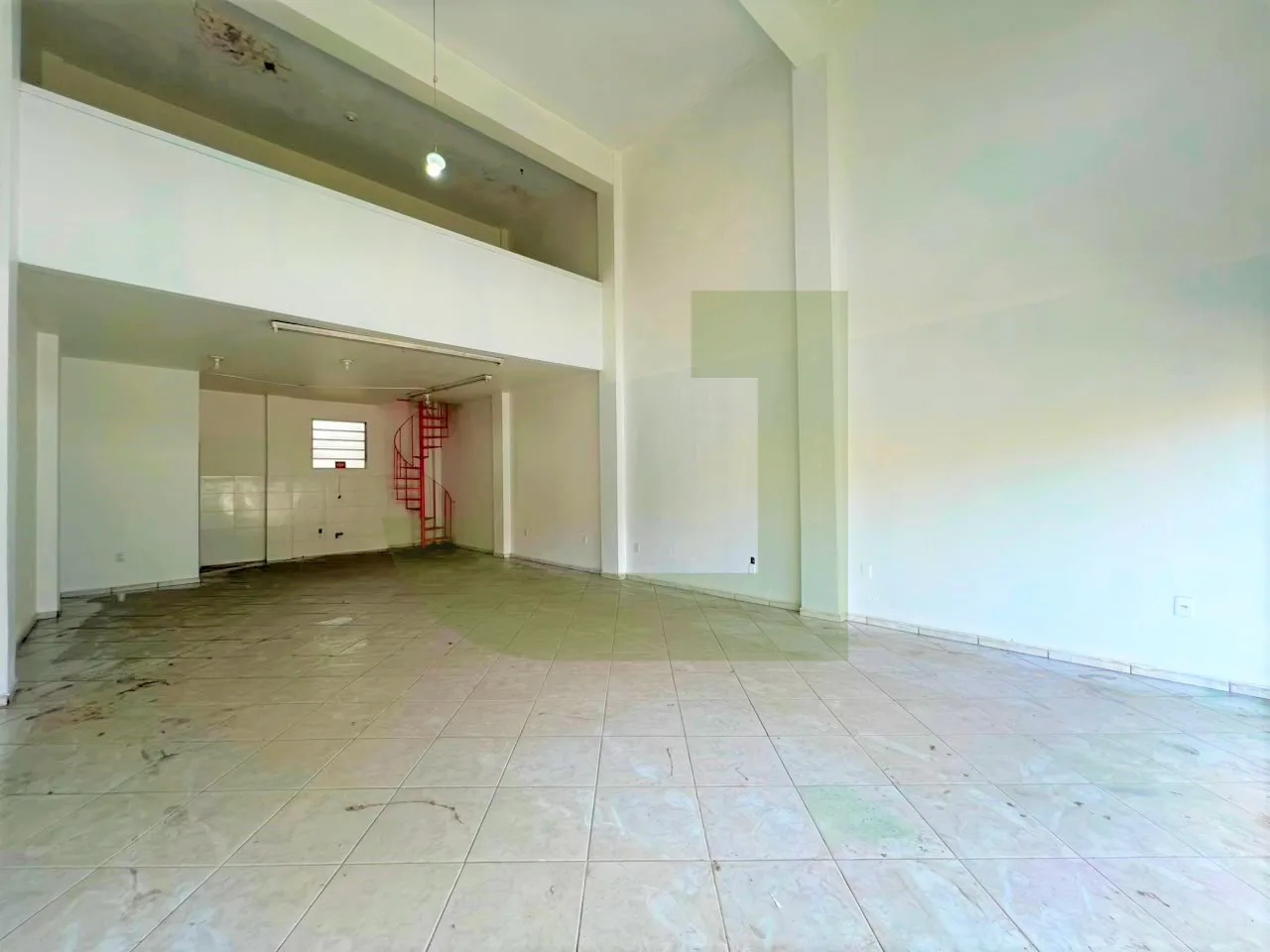 Alugar Comercial / Loja em S&atilde;o Leopoldo R$ 3.350,00 - Foto 3