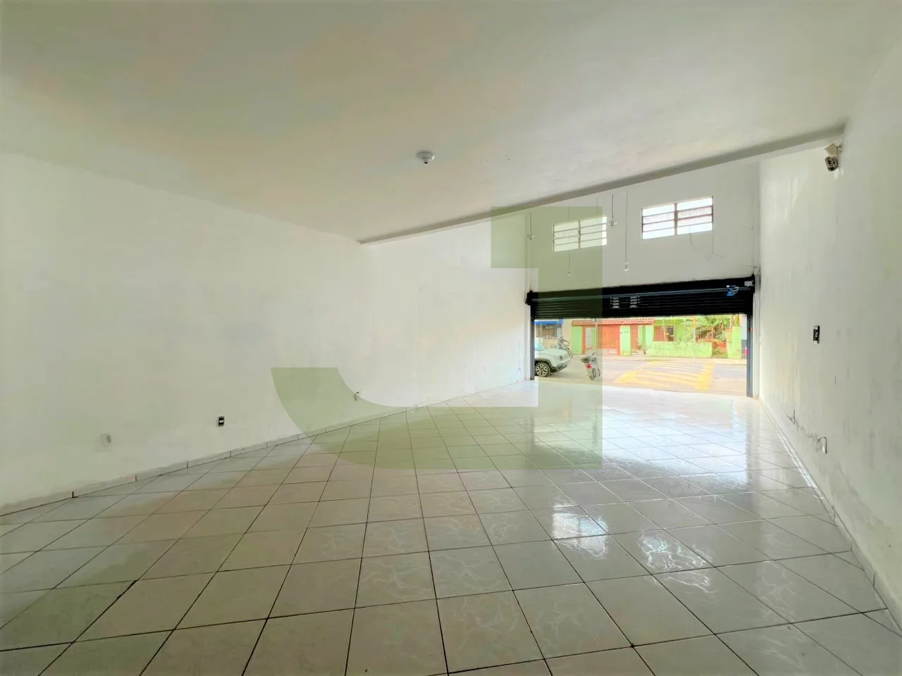 Alugar Comercial / Loja em S&atilde;o Leopoldo R$ 3.670,00 - Foto 4