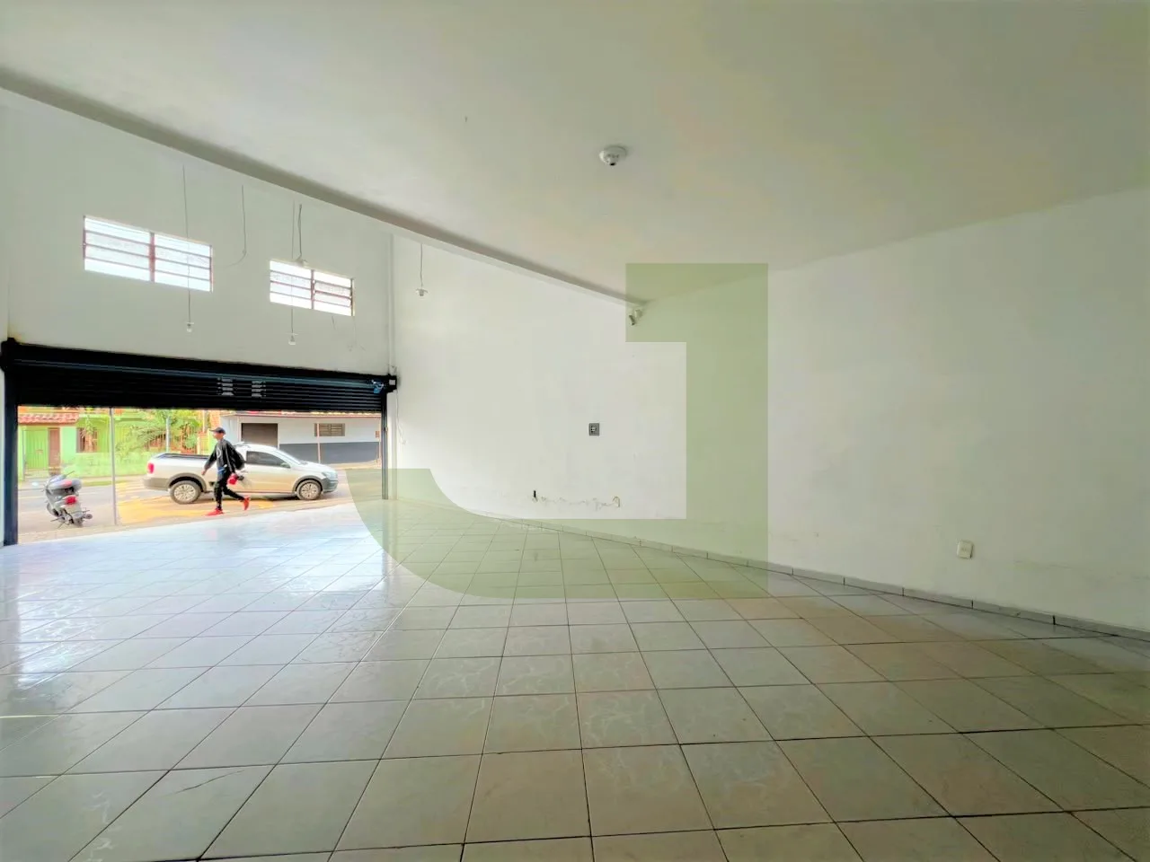 Alugar Comercial / Loja em S&atilde;o Leopoldo R$ 3.670,00 - Foto 5
