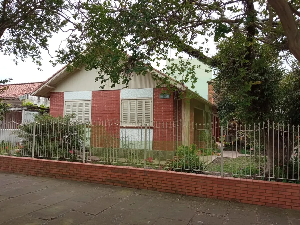 Comprar Casa / Residencial em S&atilde;o Leopoldo R$ 550.000,00 - Foto 4