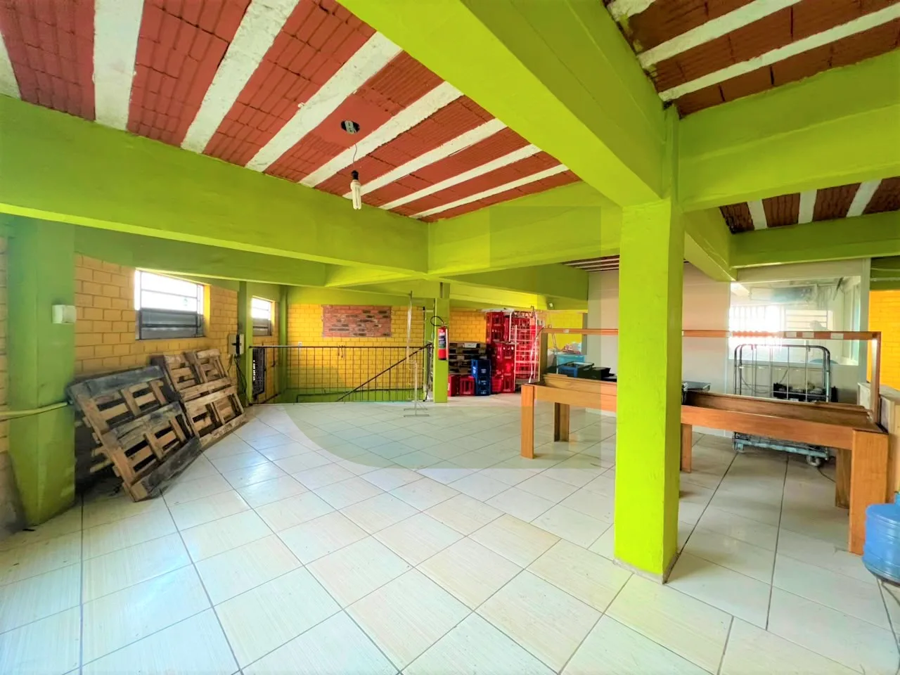 Alugar Comercial / Pr&eacute;dio em S&atilde;o Leopoldo R$ 4.450,00 - Foto 5